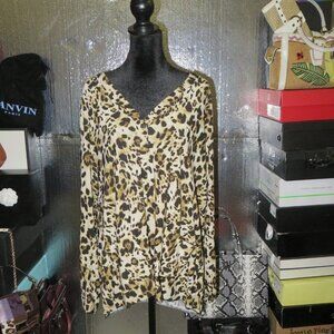 3X Jones New York Leopard Button up blouse Top with front pockets Plus Size